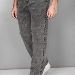 Baggy Fit Cargo Jeans: 06