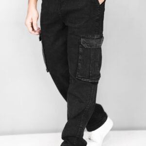 Baggy Fit 6-Pocket Cargo Jeans: 02